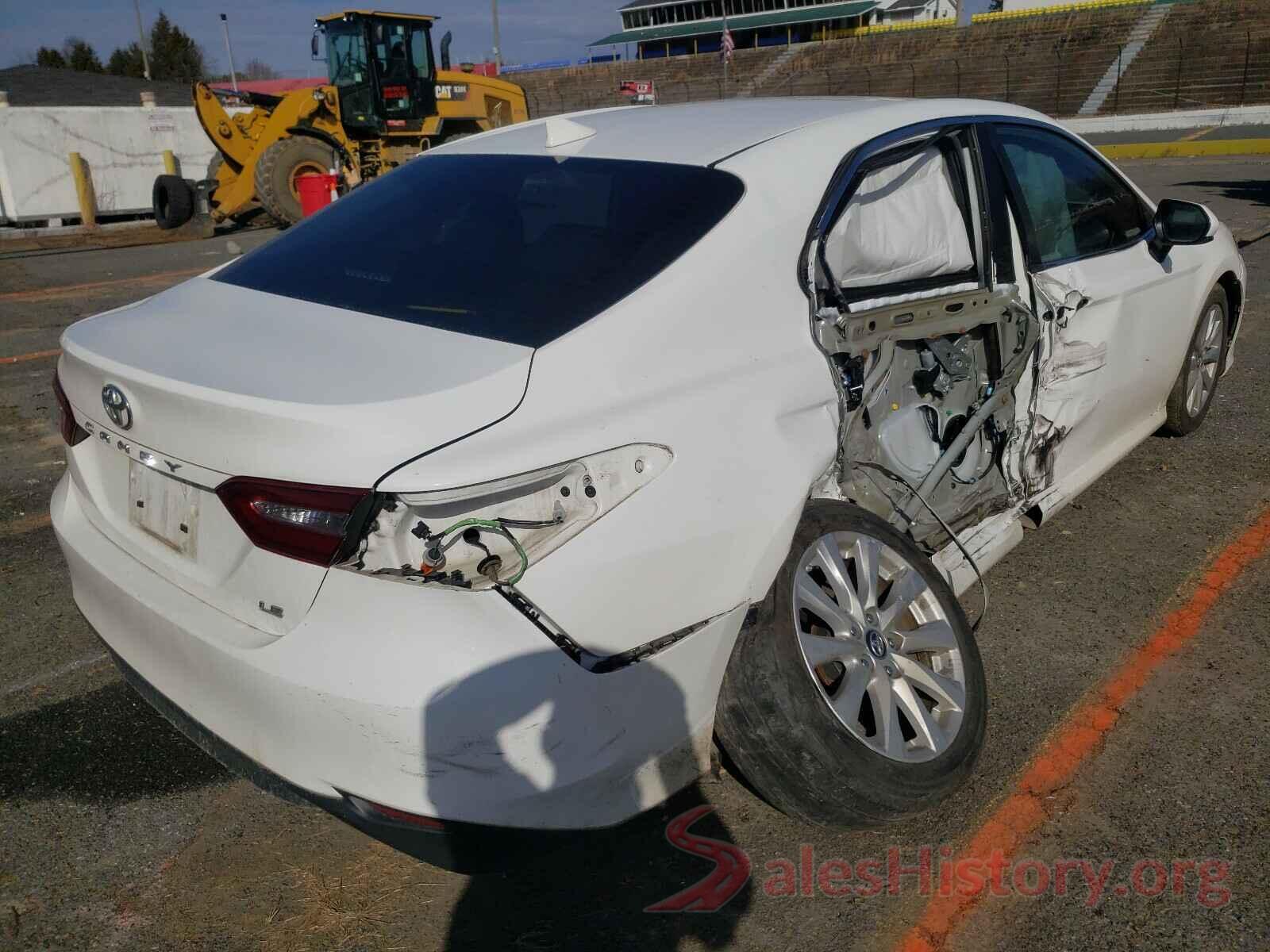 4T1B11HK3KU696085 2019 TOYOTA CAMRY