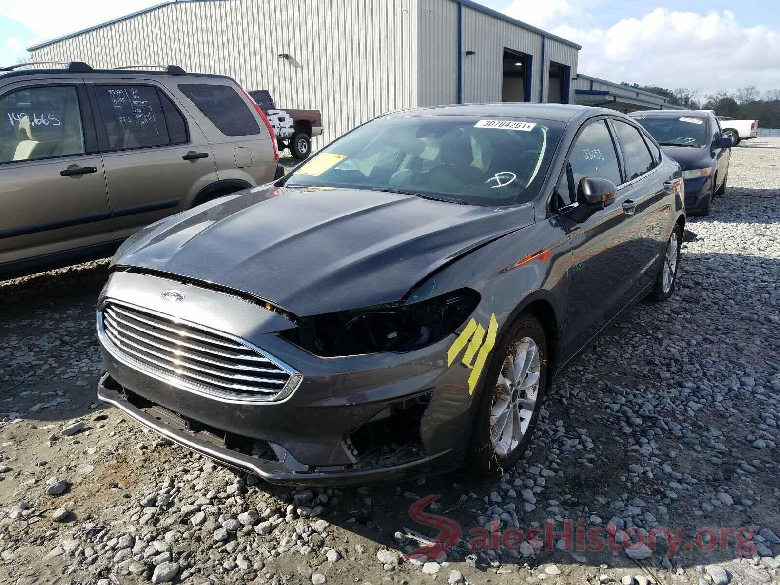 3FA6P0HD2KR192933 2019 FORD FUSION