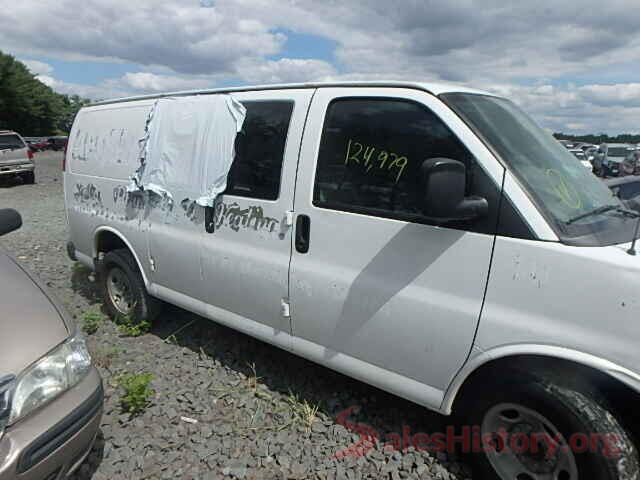 4T1B11HK5JU630586 2011 GMC SAVANA