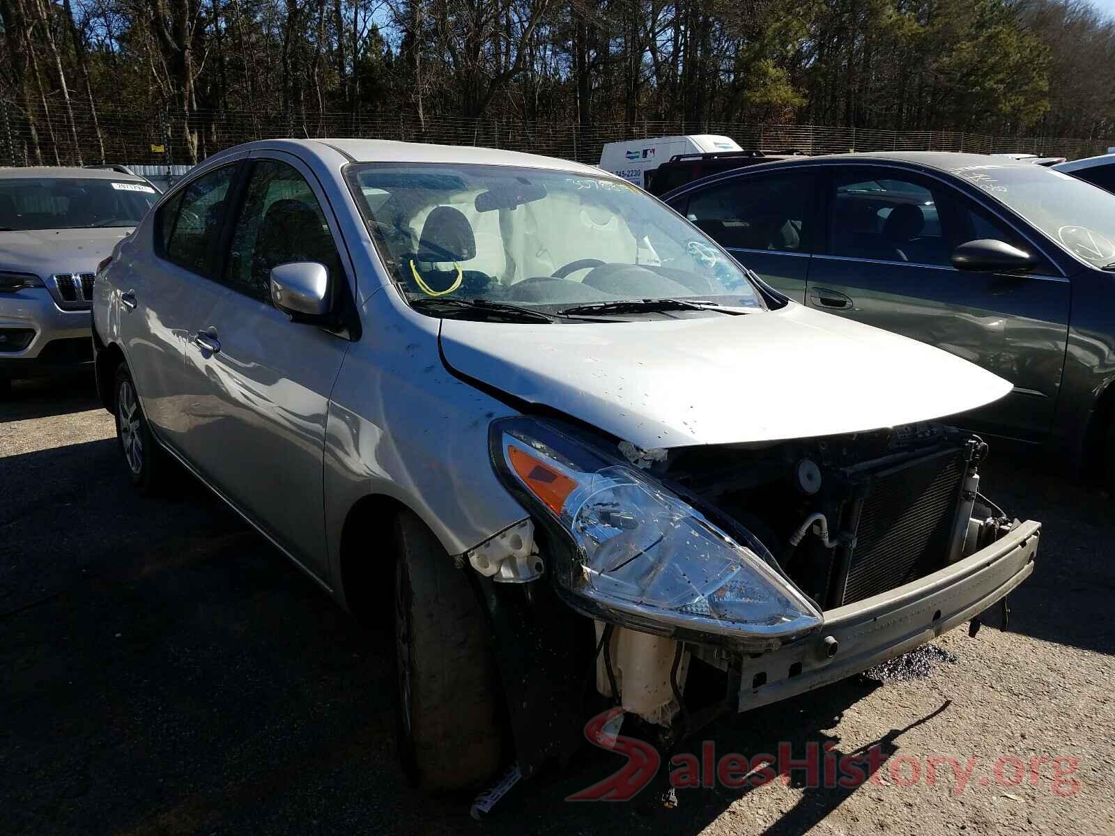 3N1CN7AP2HL879327 2017 NISSAN VERSA