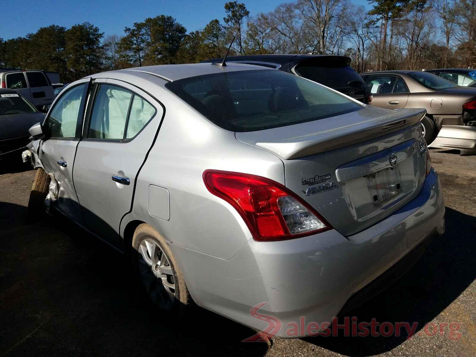 3N1CN7AP2HL879327 2017 NISSAN VERSA