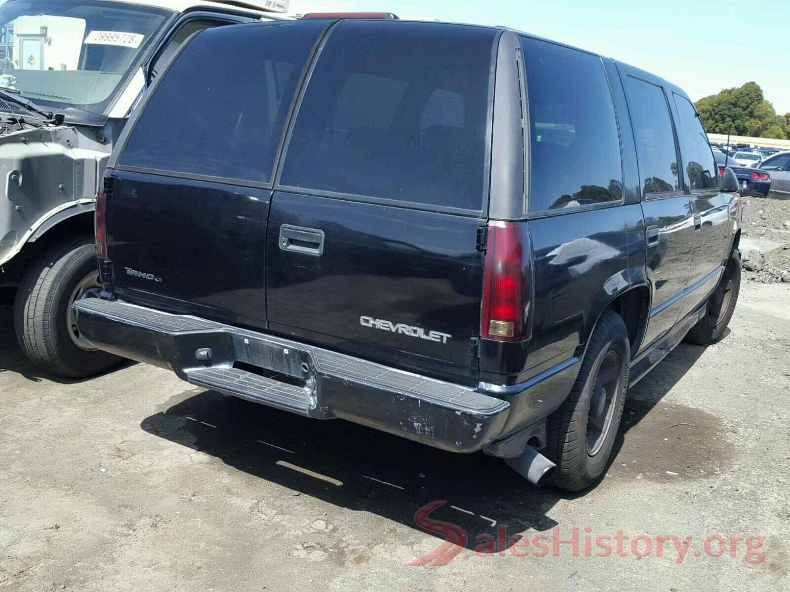 5XXGT4L37GG106974 2000 CHEVROLET TAHOE