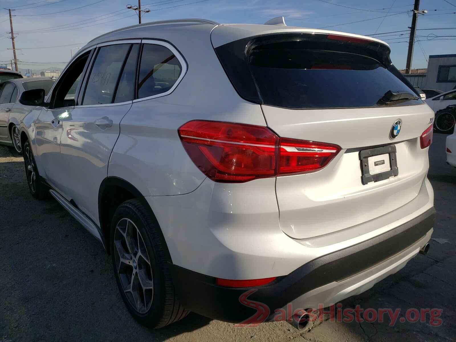 WBXHT3C35J5F93477 2018 BMW X1