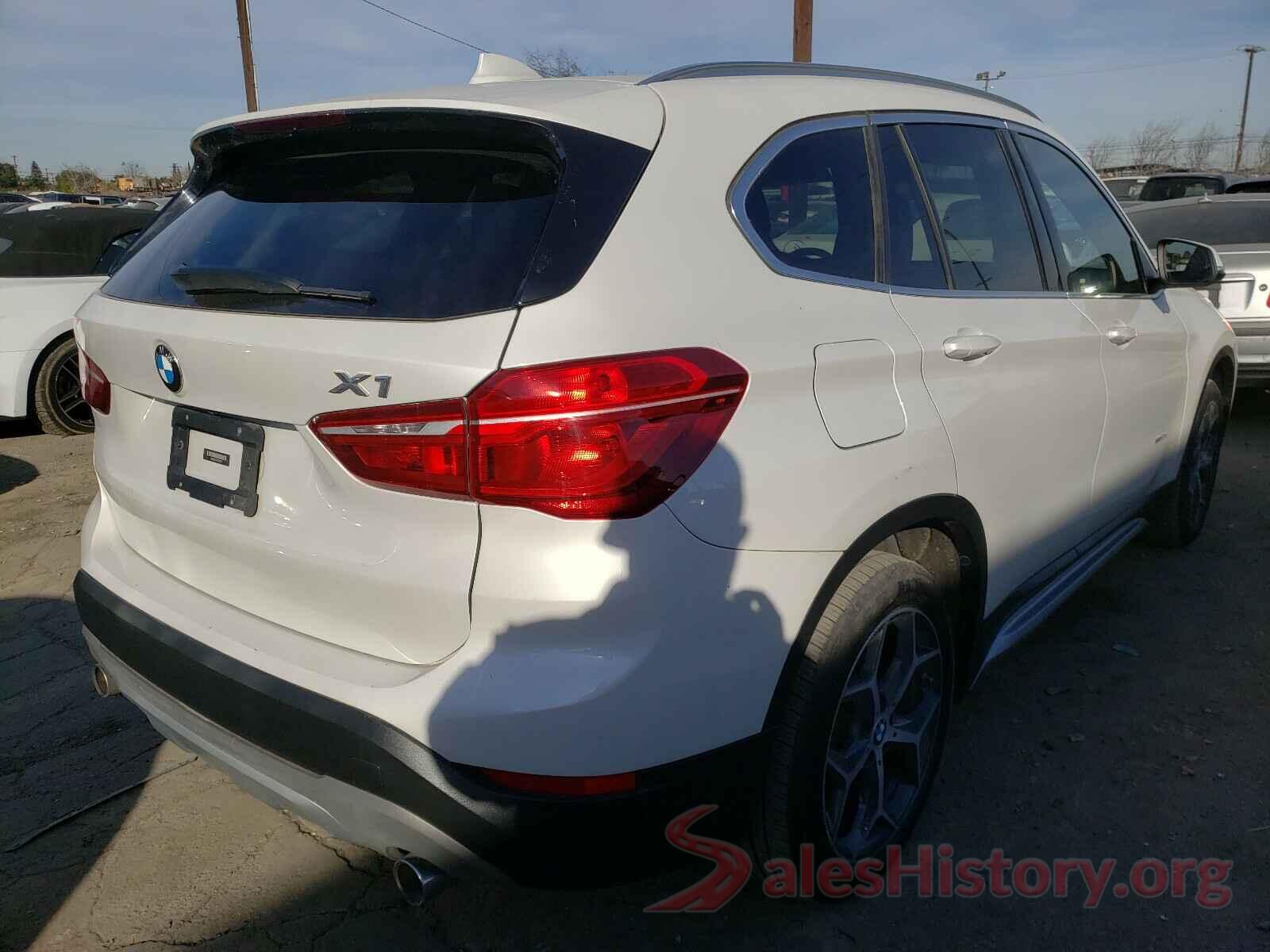 WBXHT3C35J5F93477 2018 BMW X1