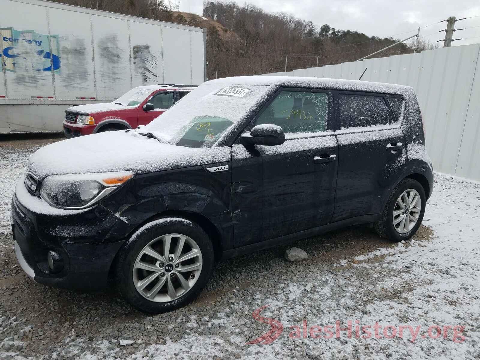 KNDJP3A53H7451146 2017 KIA SOUL