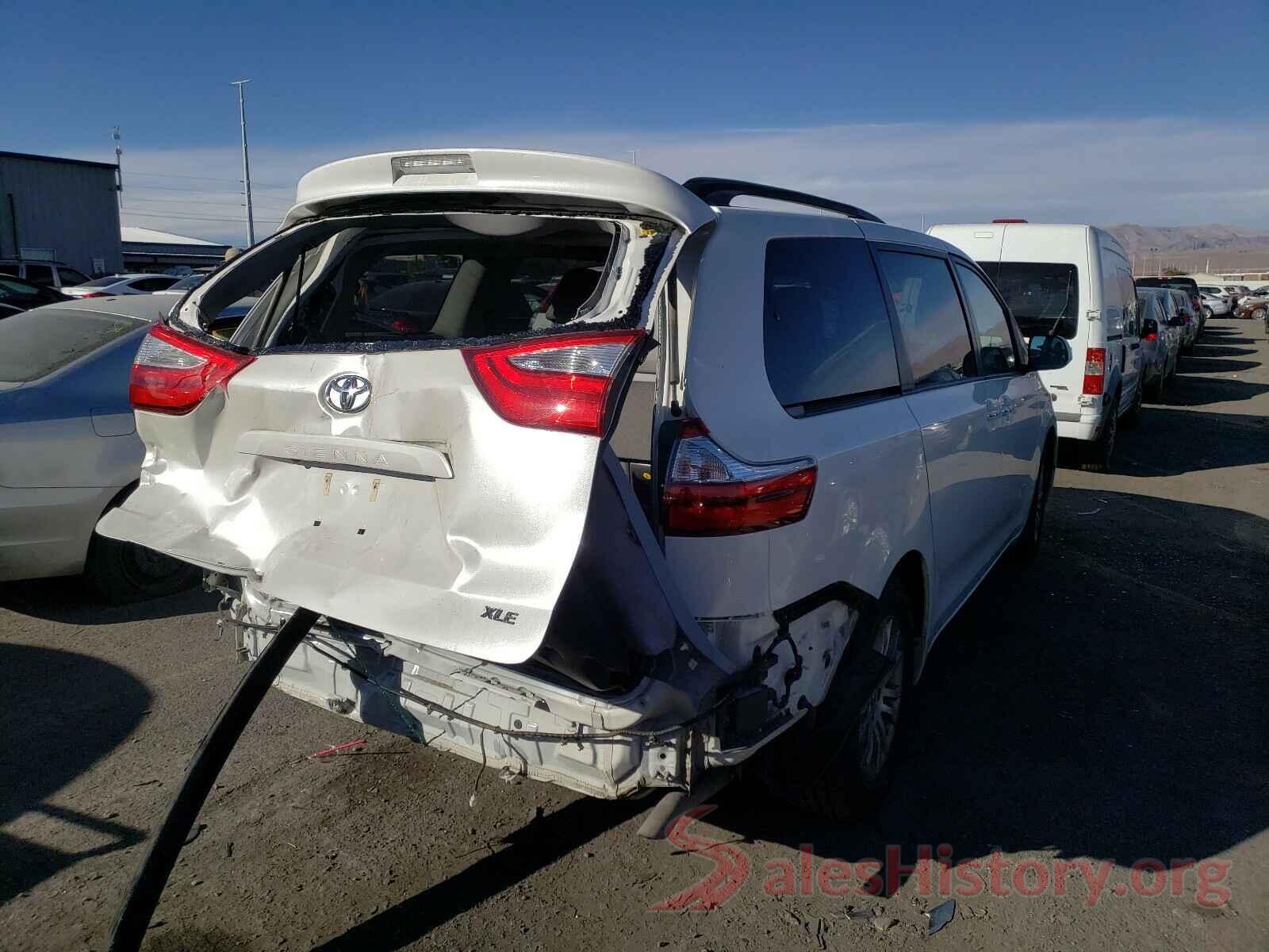 5TDYZ3DC6HS807811 2017 TOYOTA SIENNA