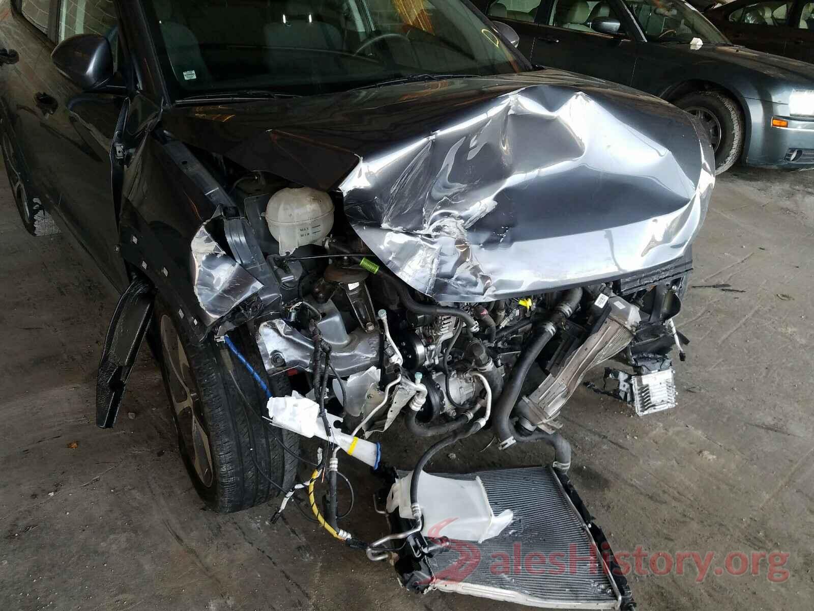 KM8J33A28JU765427 2018 HYUNDAI TUCSON