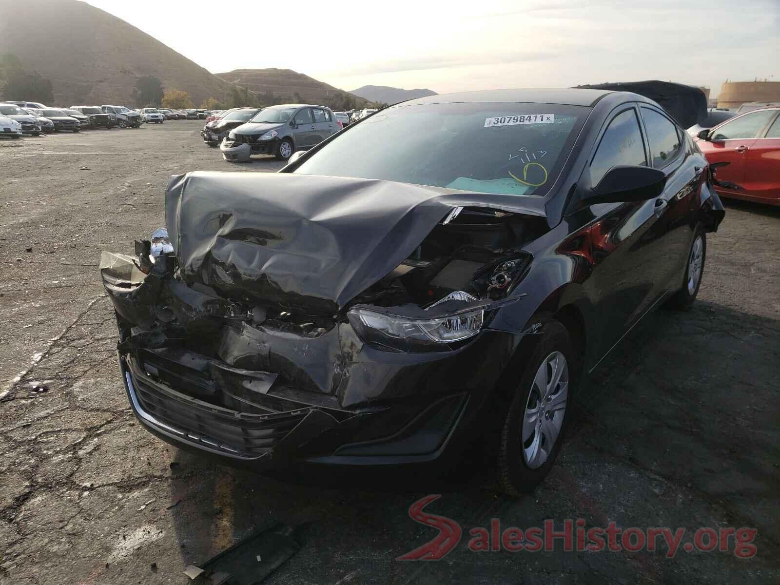 5NPDH4AE1GH767767 2016 HYUNDAI ELANTRA