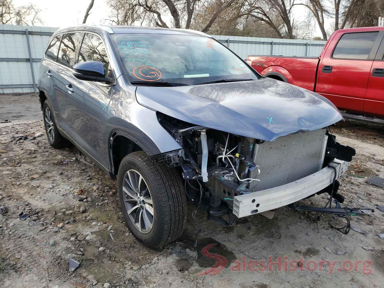 5TDKZRFH4KS349890 2019 TOYOTA HIGHLANDER