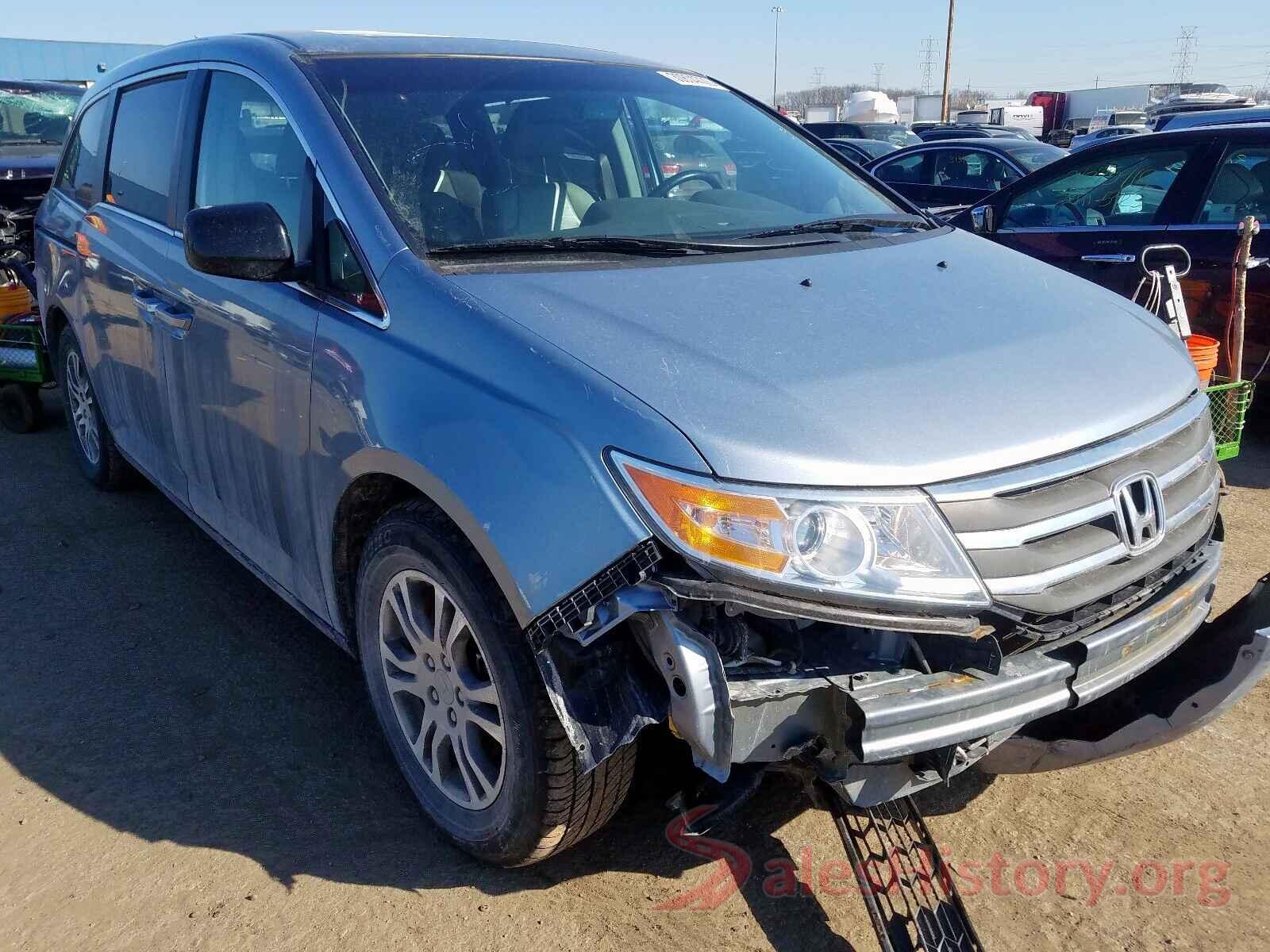 JA4AP3AW2JU015883 2011 HONDA ODYSSEY