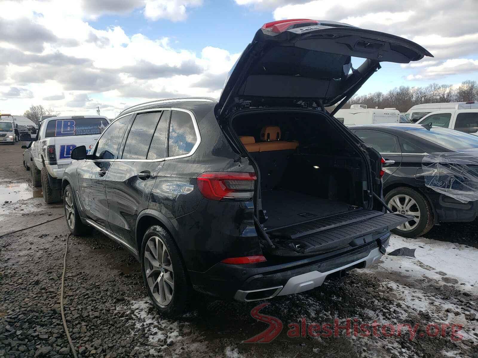 5UXCR6C57KLB12374 2019 BMW X5