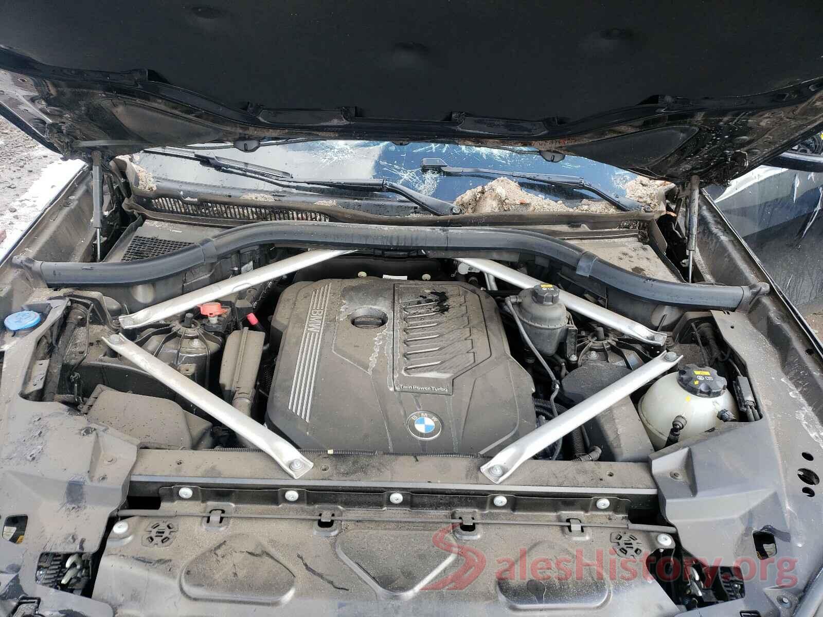 KNMAT2MTXHP517000 2019 BMW X5