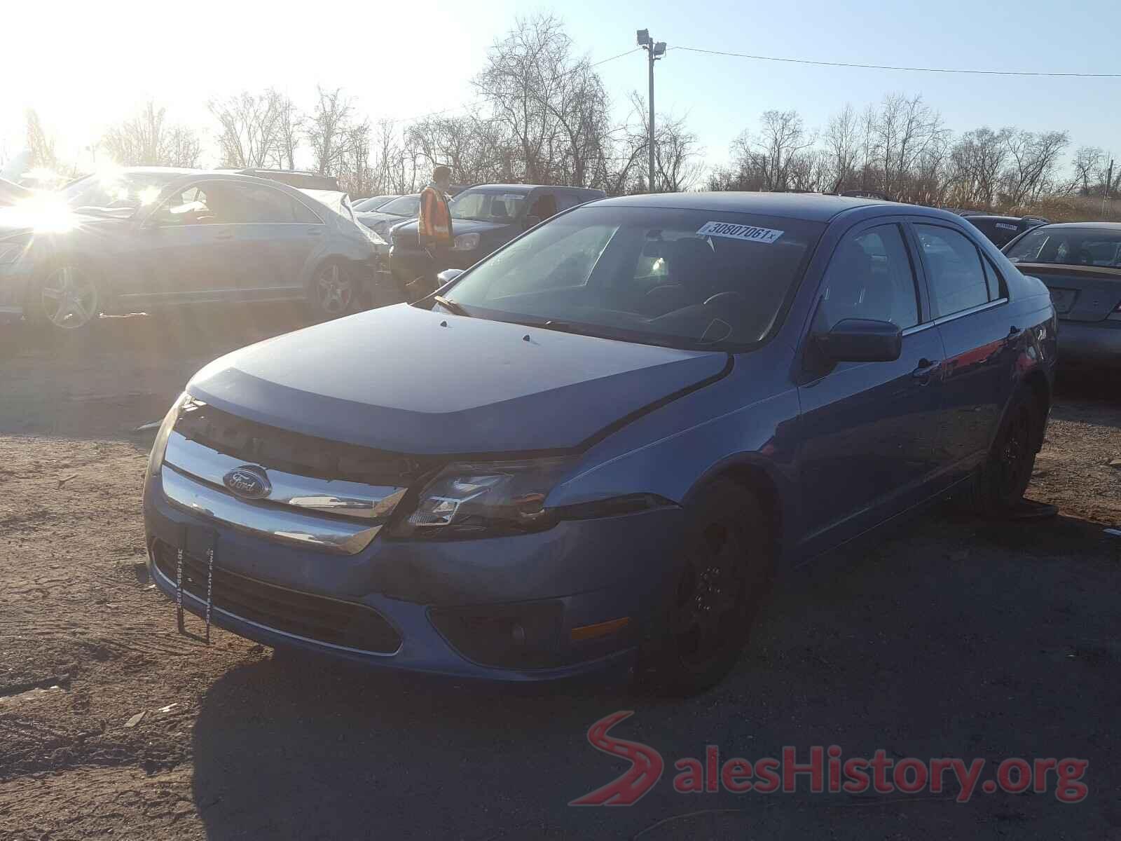 1V2JR2CA3MC546076 2010 FORD FUSION