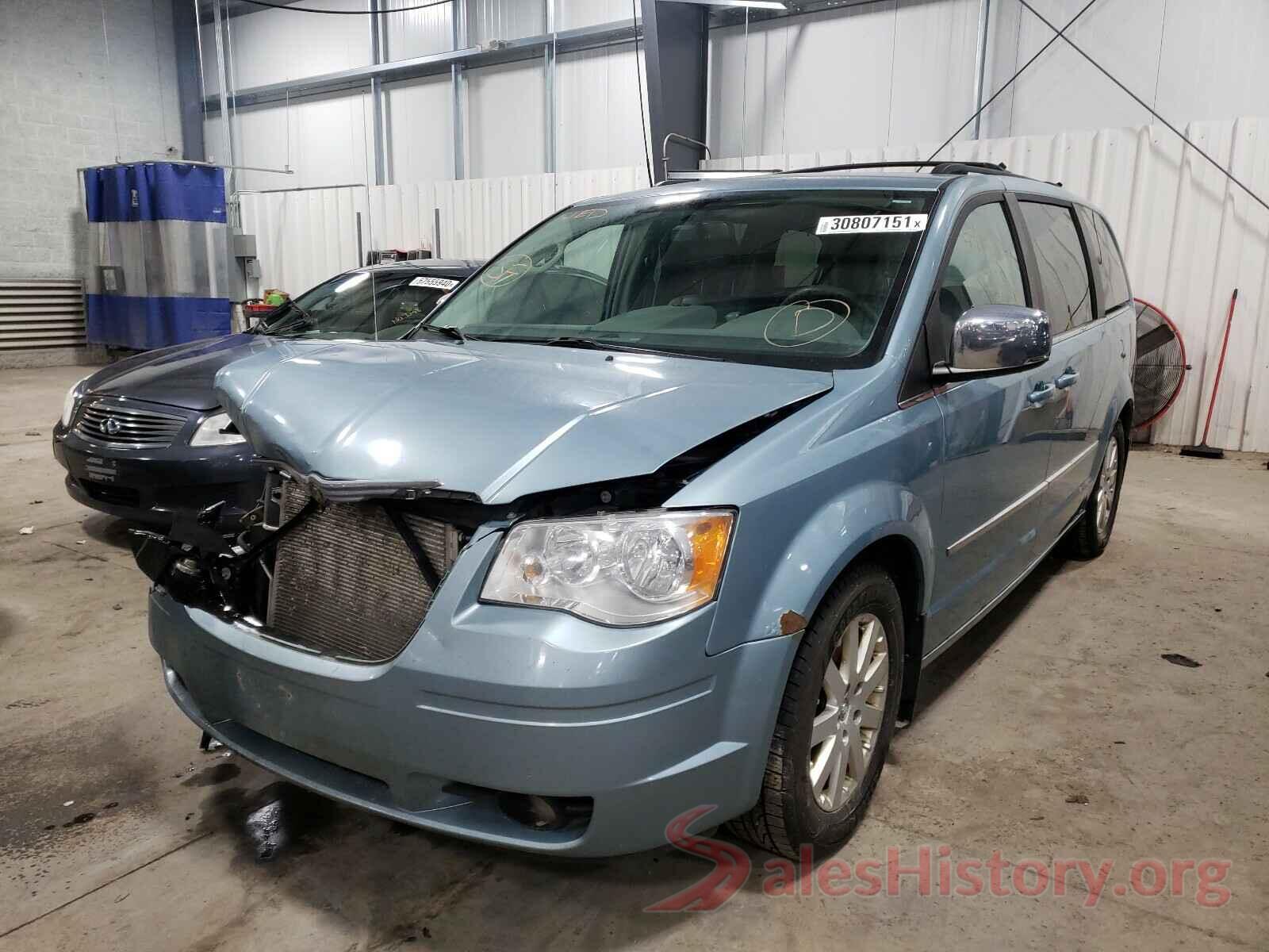 JTEAAAAH8MJ023159 2010 CHRYSLER MINIVAN