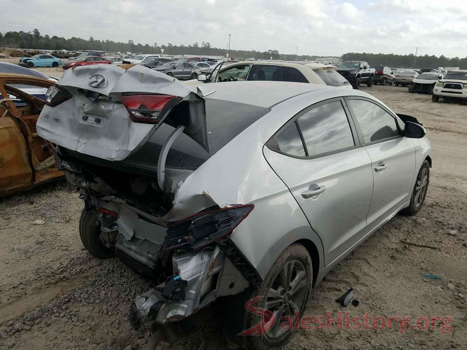 KMHD84LF2JU562957 2018 HYUNDAI ELANTRA