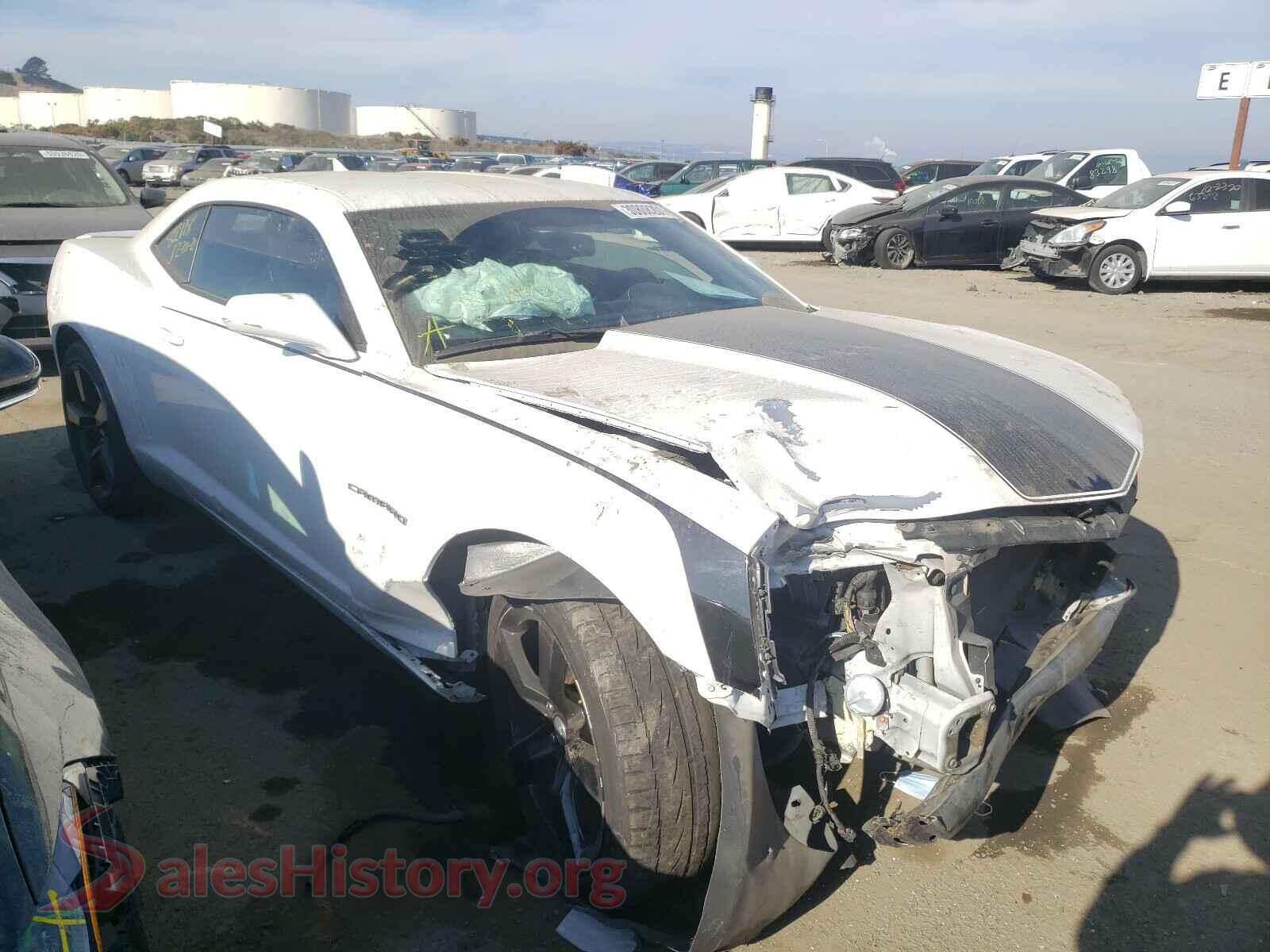 2012 CHEVROLET CAMARO VIN 1G1ZE5ST4HF125677, auction photo