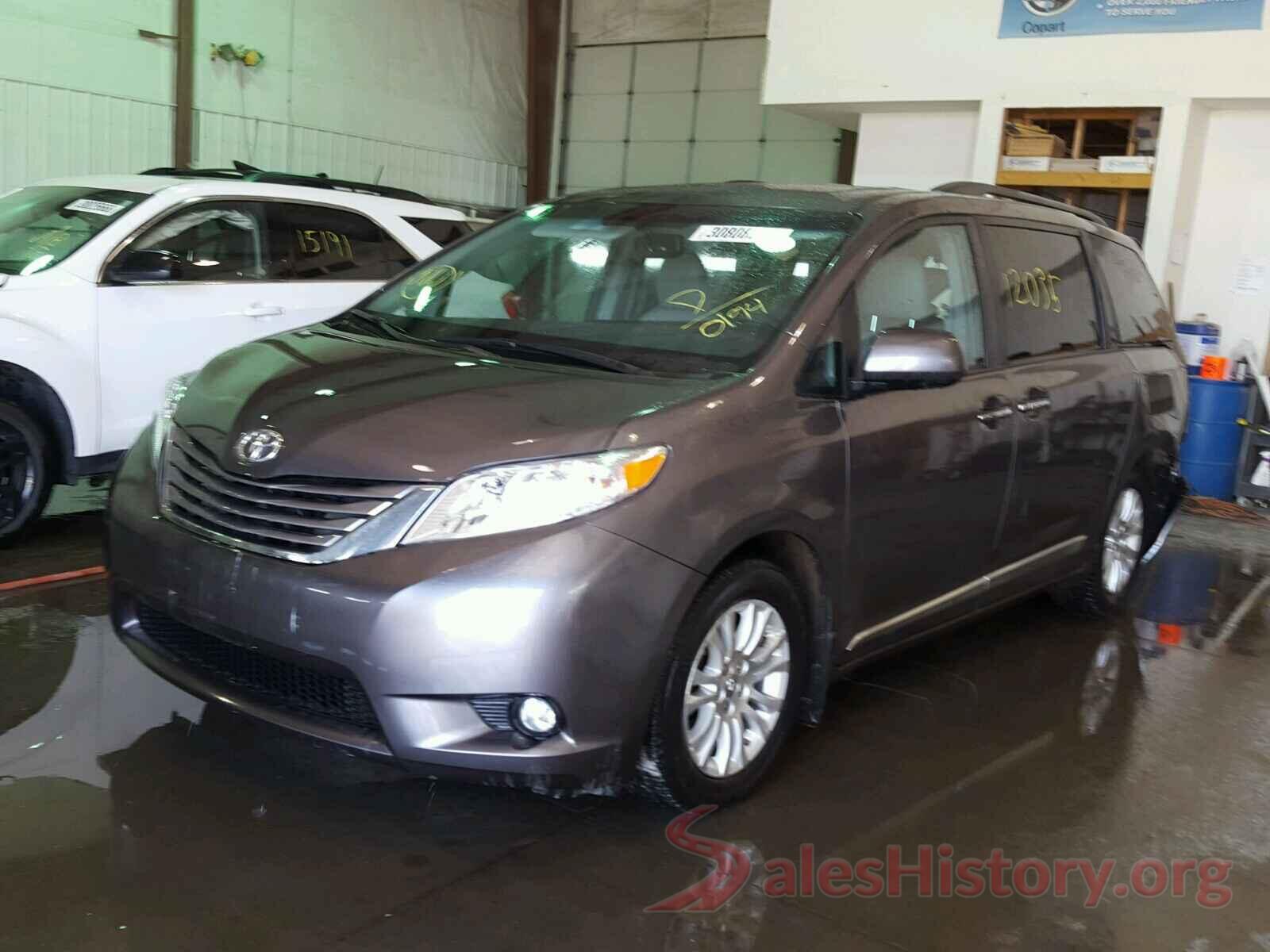 3VWL17AJ2HM213242 2017 TOYOTA SIENNA