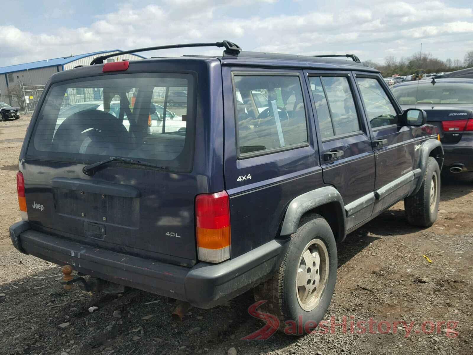 3KPF24ADXKE059225 1998 JEEP CHEROKEE