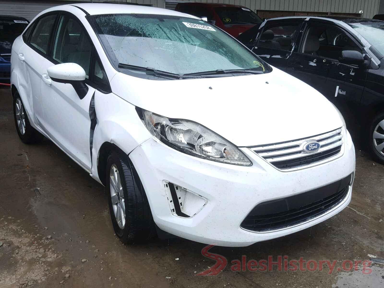 3KPA25AB5KE225231 2011 FORD FIESTA