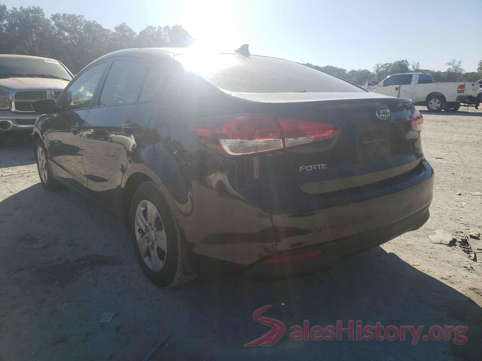 3KPFK4A73HE068903 2017 KIA FORTE