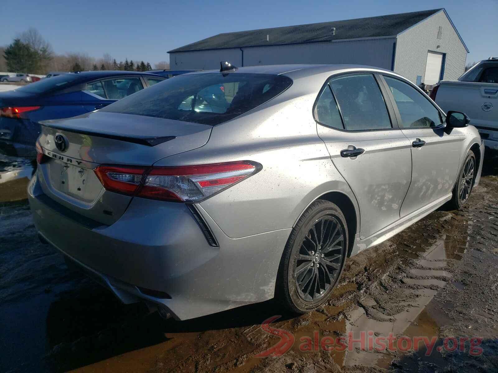 4T1G11AK3LU326207 2020 TOYOTA CAMRY