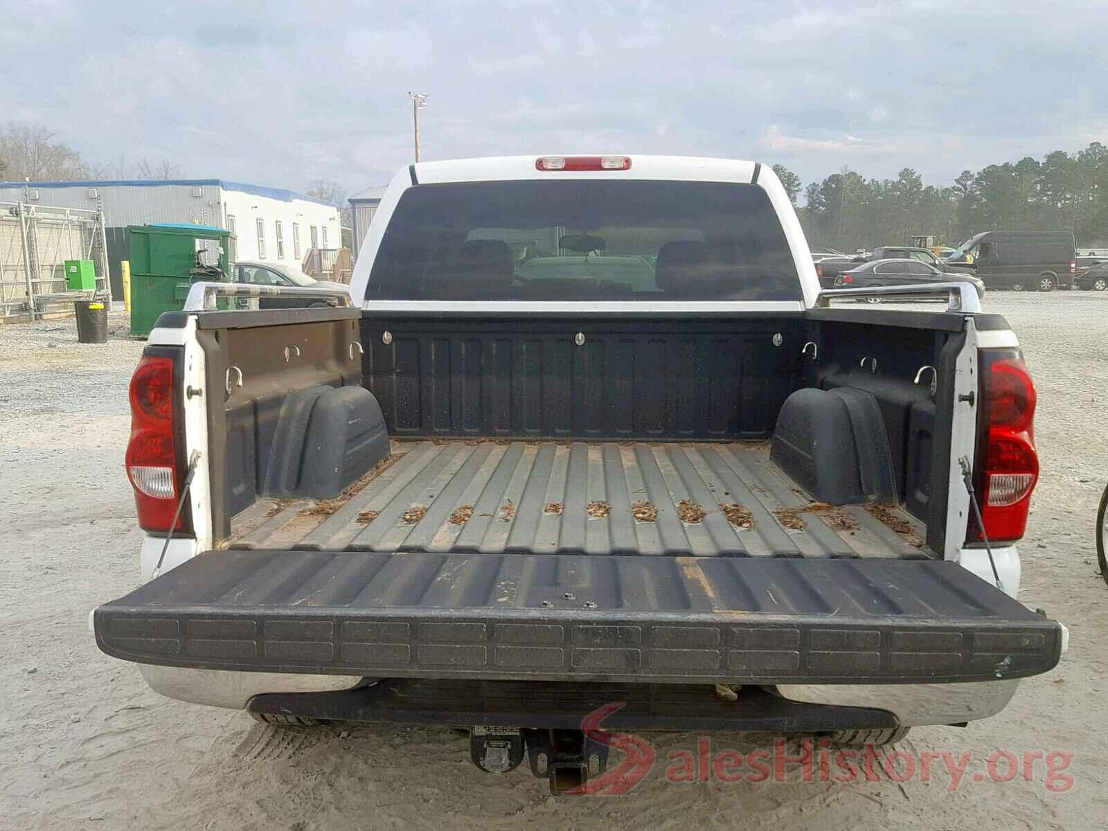 2HGFC2F69KH561094 2005 CHEVROLET SILVERADO