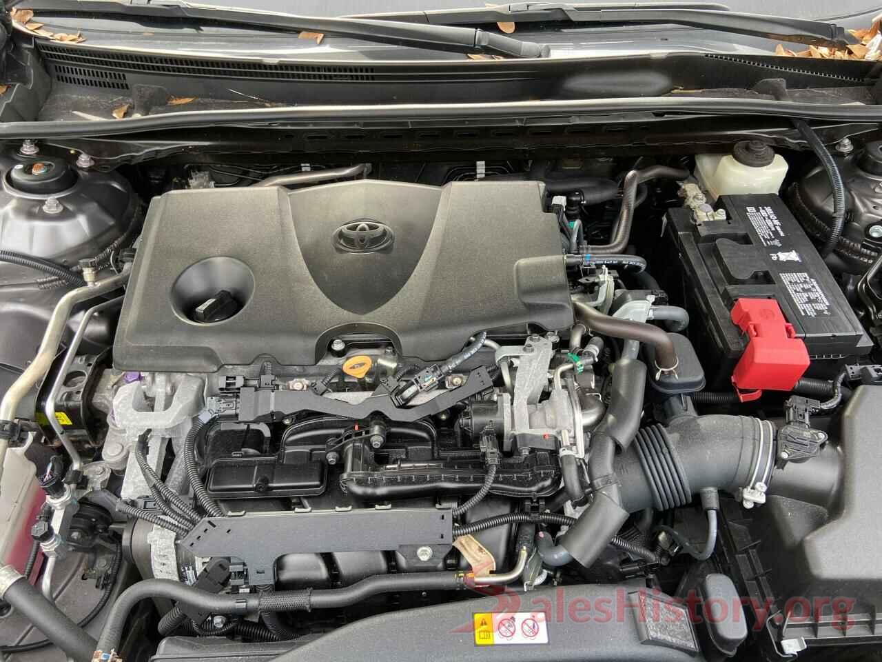 4T1B11HK7JU077617 2018 TOYOTA CAMRY