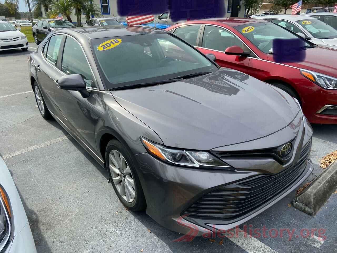 4T1B11HK7JU077617 2018 TOYOTA CAMRY