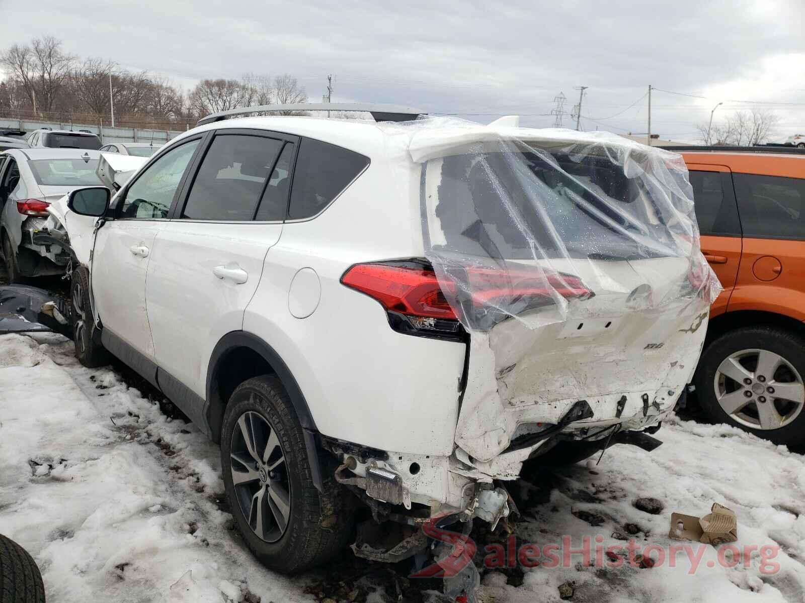 2T3RFREVXJW807833 2018 TOYOTA RAV4