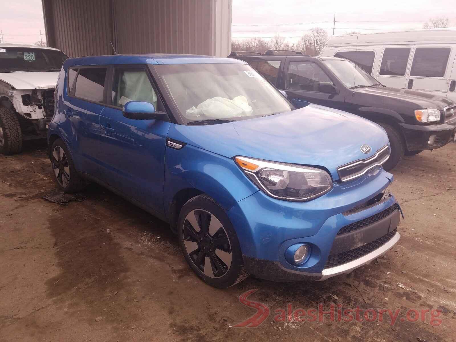 KNDJP3A54J7555327 2018 KIA SOUL