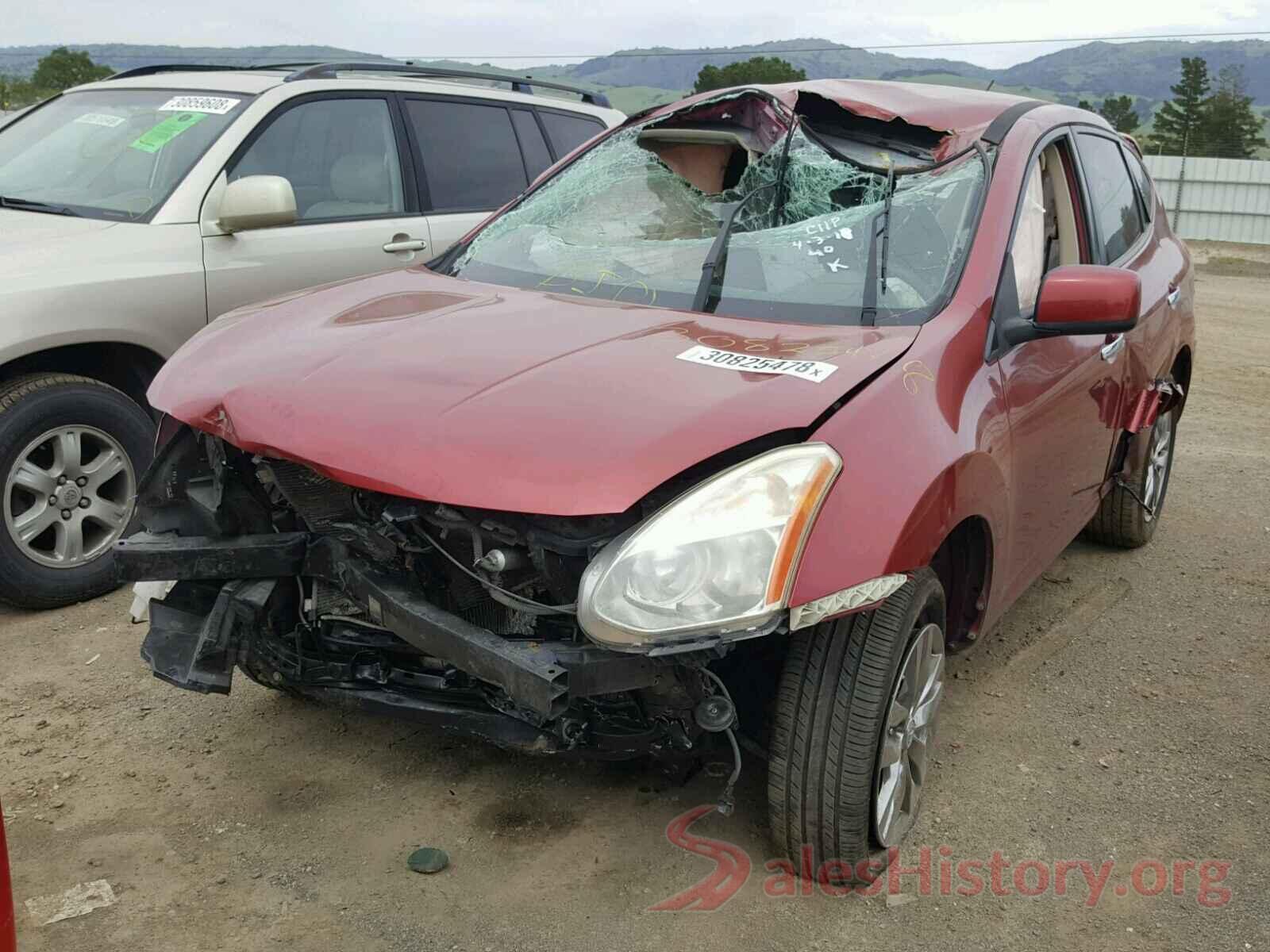 KNMAT2MV3KP536593 2010 NISSAN ROGUE