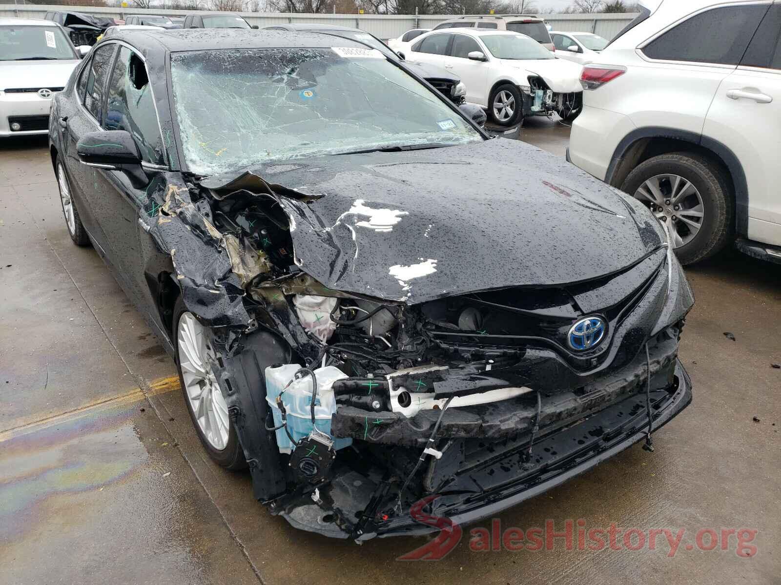 4T1B21HKXJU004772 2018 TOYOTA CAMRY