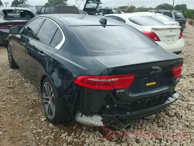 3TMCZ5AN1KM260661 2017 JAGUAR XE