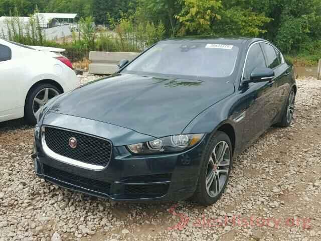 3TMCZ5AN1KM260661 2017 JAGUAR XE