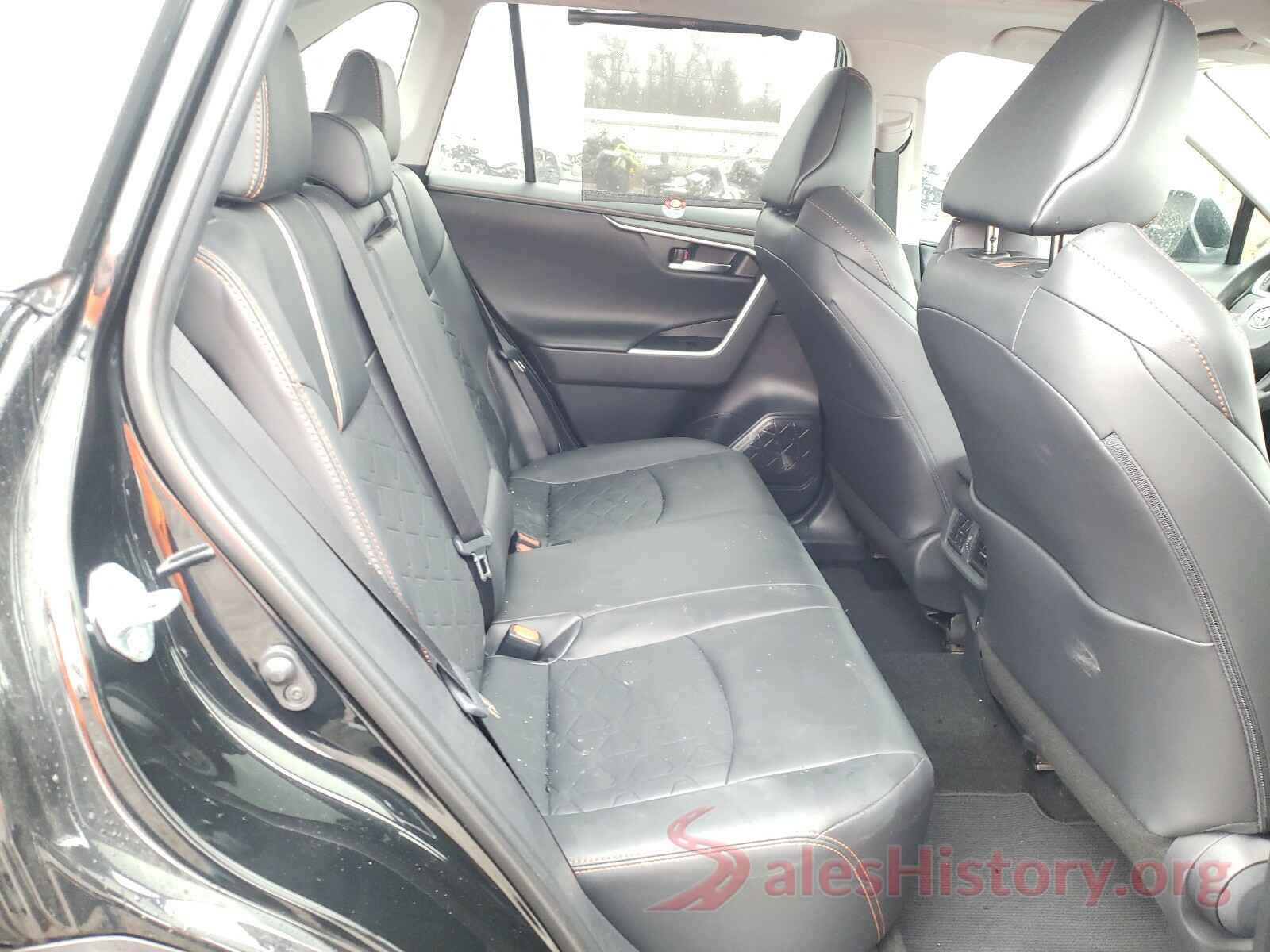 2T3J1RFV4KW048740 2019 TOYOTA RAV4