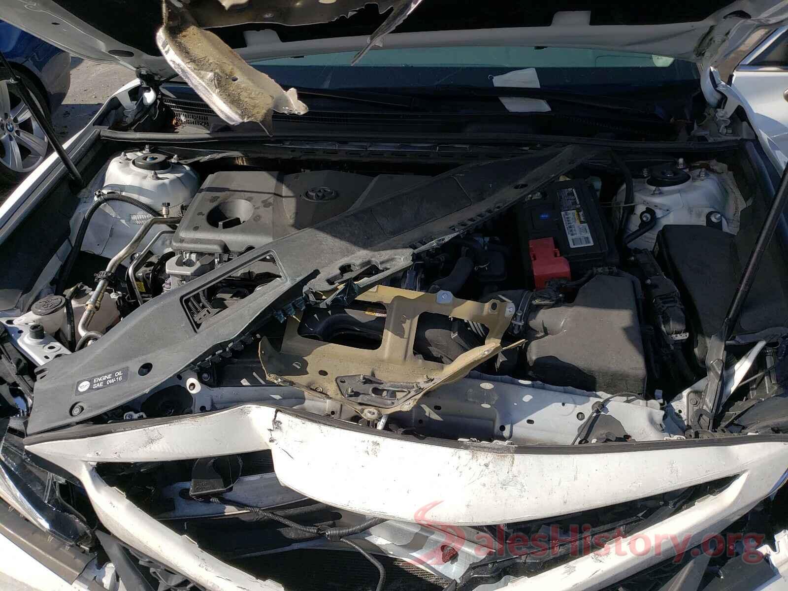 4T1B11HK0JU131680 2018 TOYOTA CAMRY