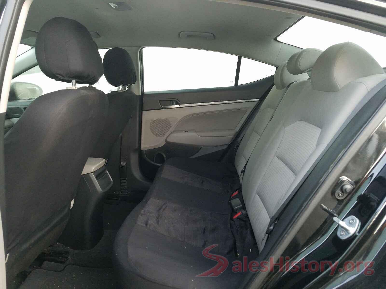 4T1B11HKXKU756556 2017 HYUNDAI ELANTRA