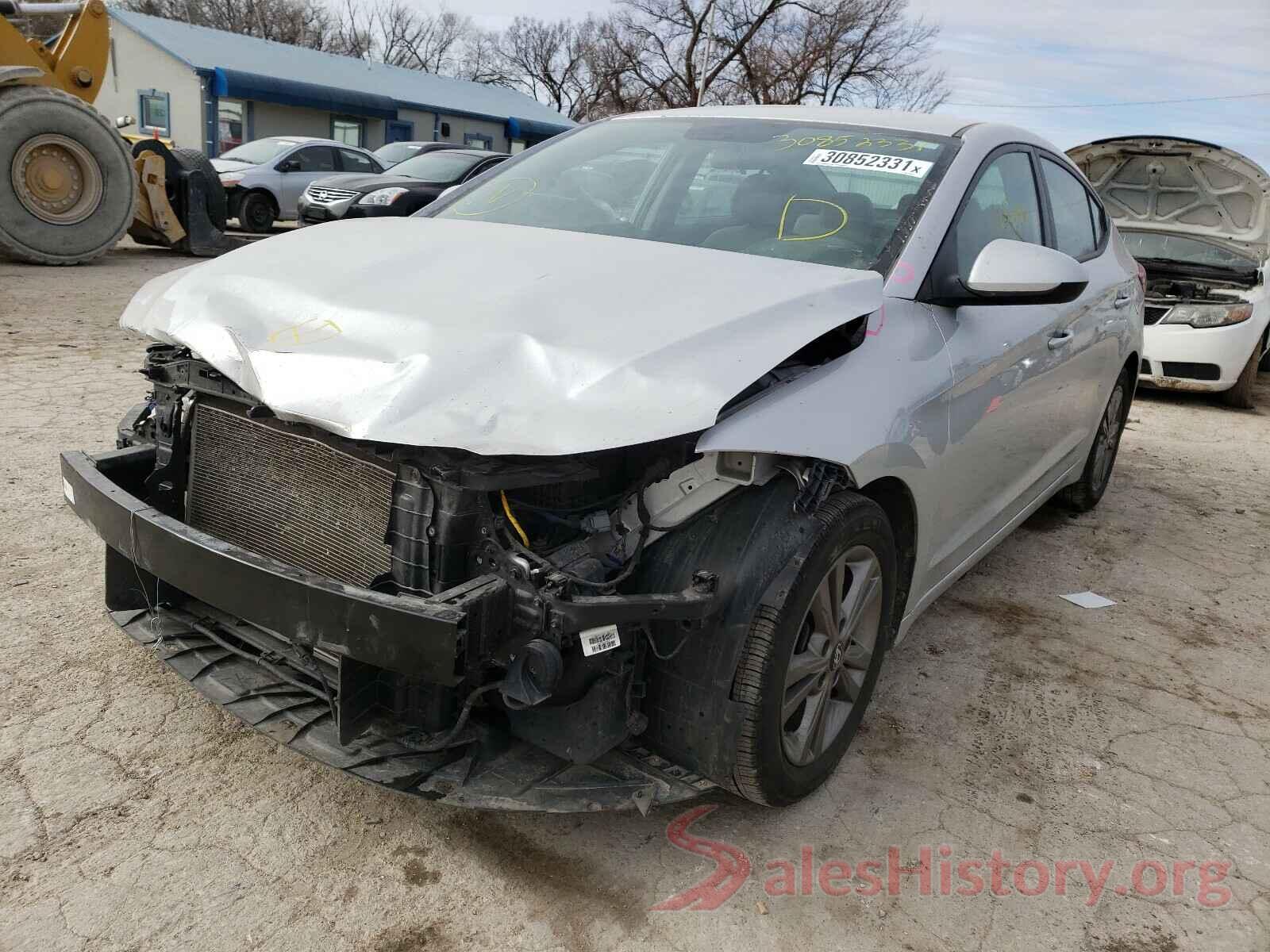 5NPD84LF8JH297492 2018 HYUNDAI ELANTRA