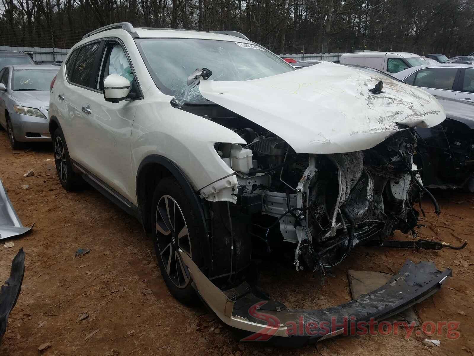 5N1AT2MT5HC864687 2017 NISSAN ROGUE