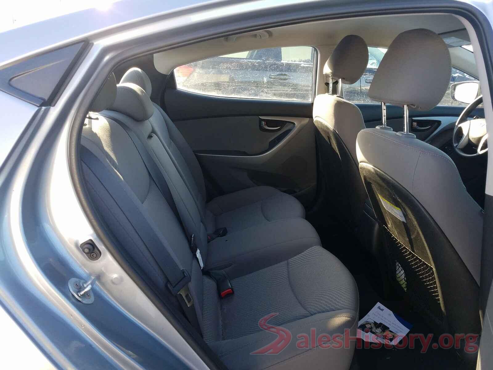 5NPDH4AE7GH798635 2016 HYUNDAI ELANTRA