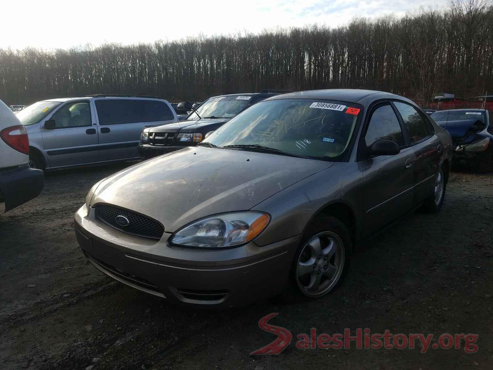 KM8J23A4XKU857919 2005 FORD TAURUS