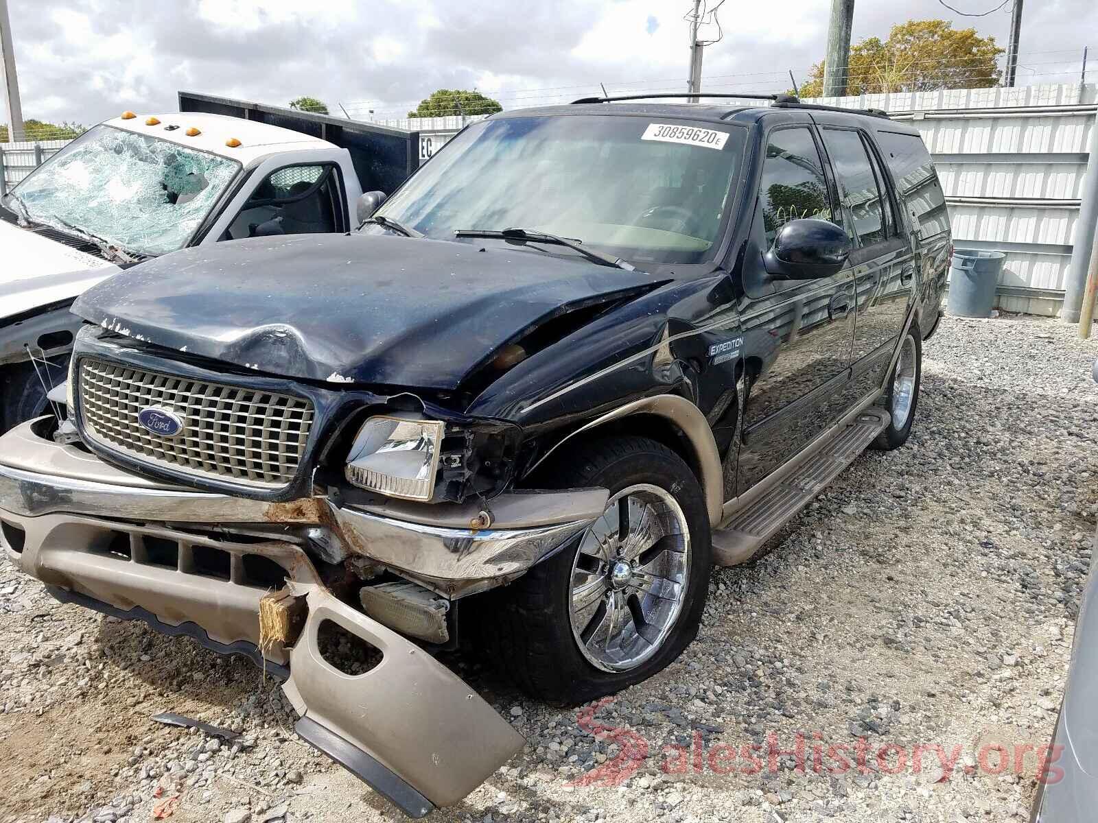 JN1BJ1CR7KW623978 2002 FORD EXPEDITION