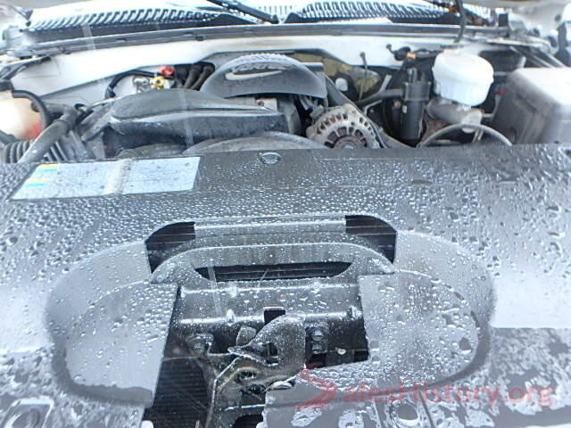 3KPFK4A72HE129643 2004 CHEVROLET SILVERADO