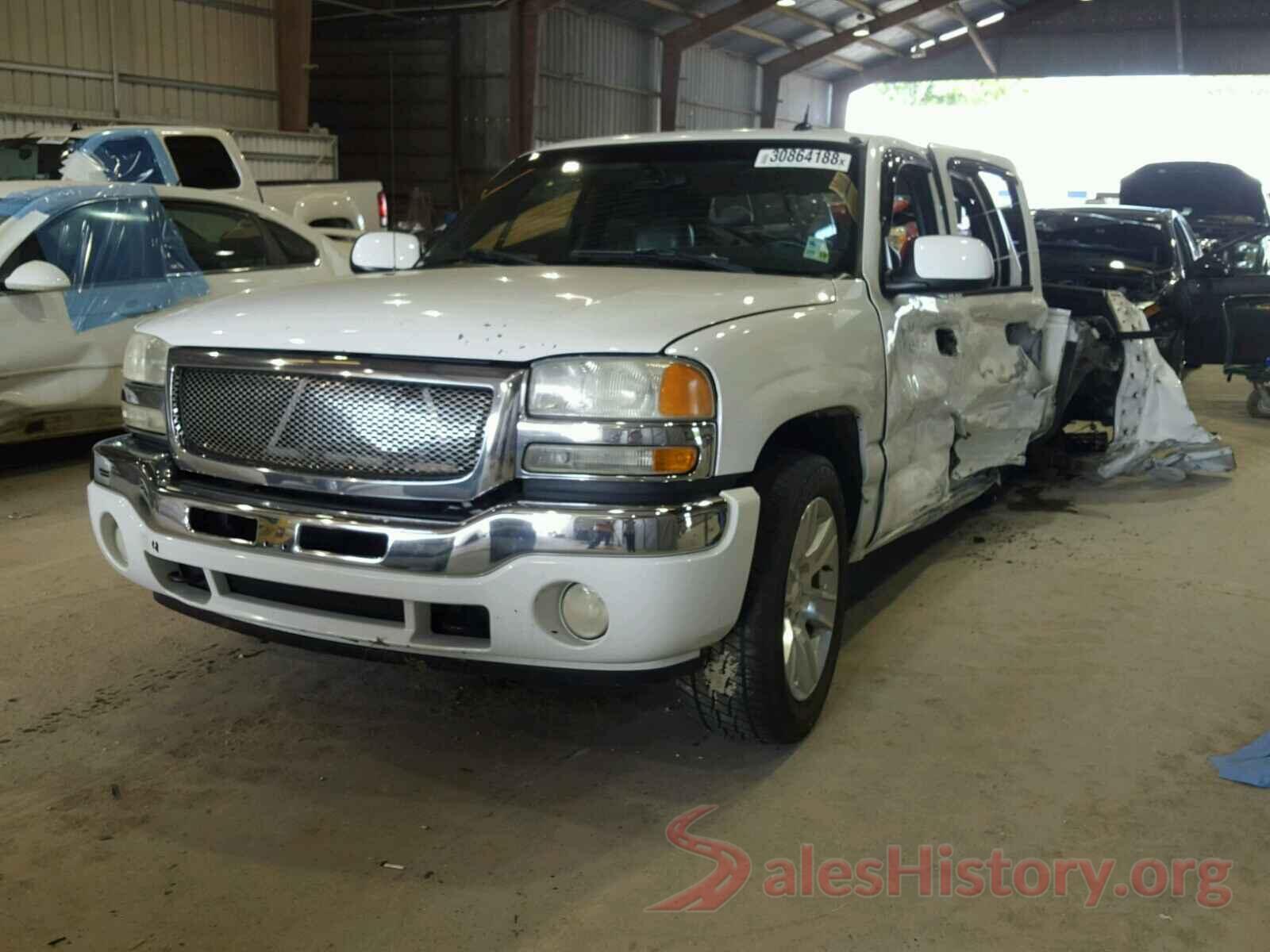 ZACCJBBB9JPH02110 2005 GMC SIERRA