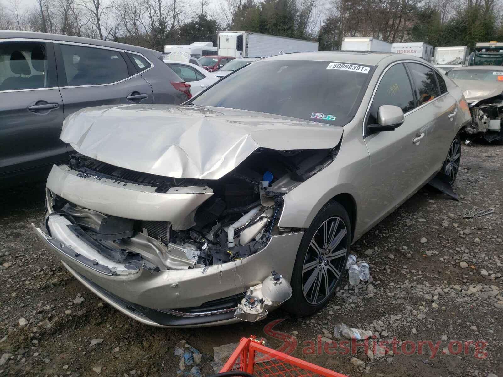 LYV402TK8JB159248 2018 VOLVO S60