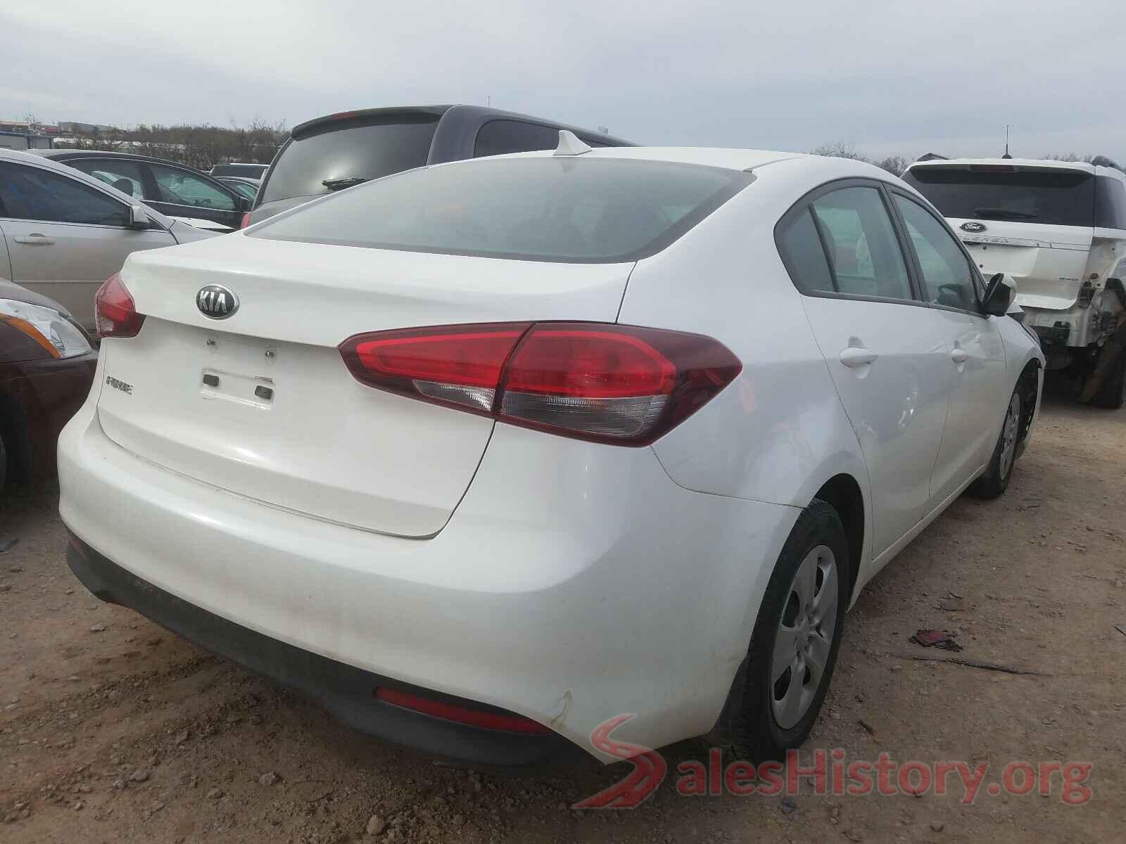 3KPFK4A71JE240075 2018 KIA FORTE