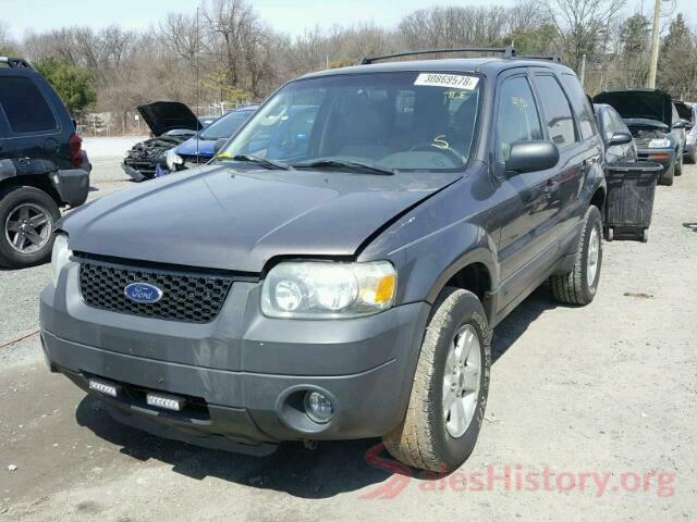 5TFDY5F10JX699453 2005 FORD ESCAPE