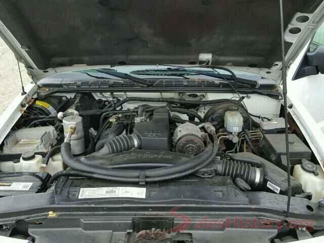 3C4PDCAB9GT222604 2001 CHEVROLET S10