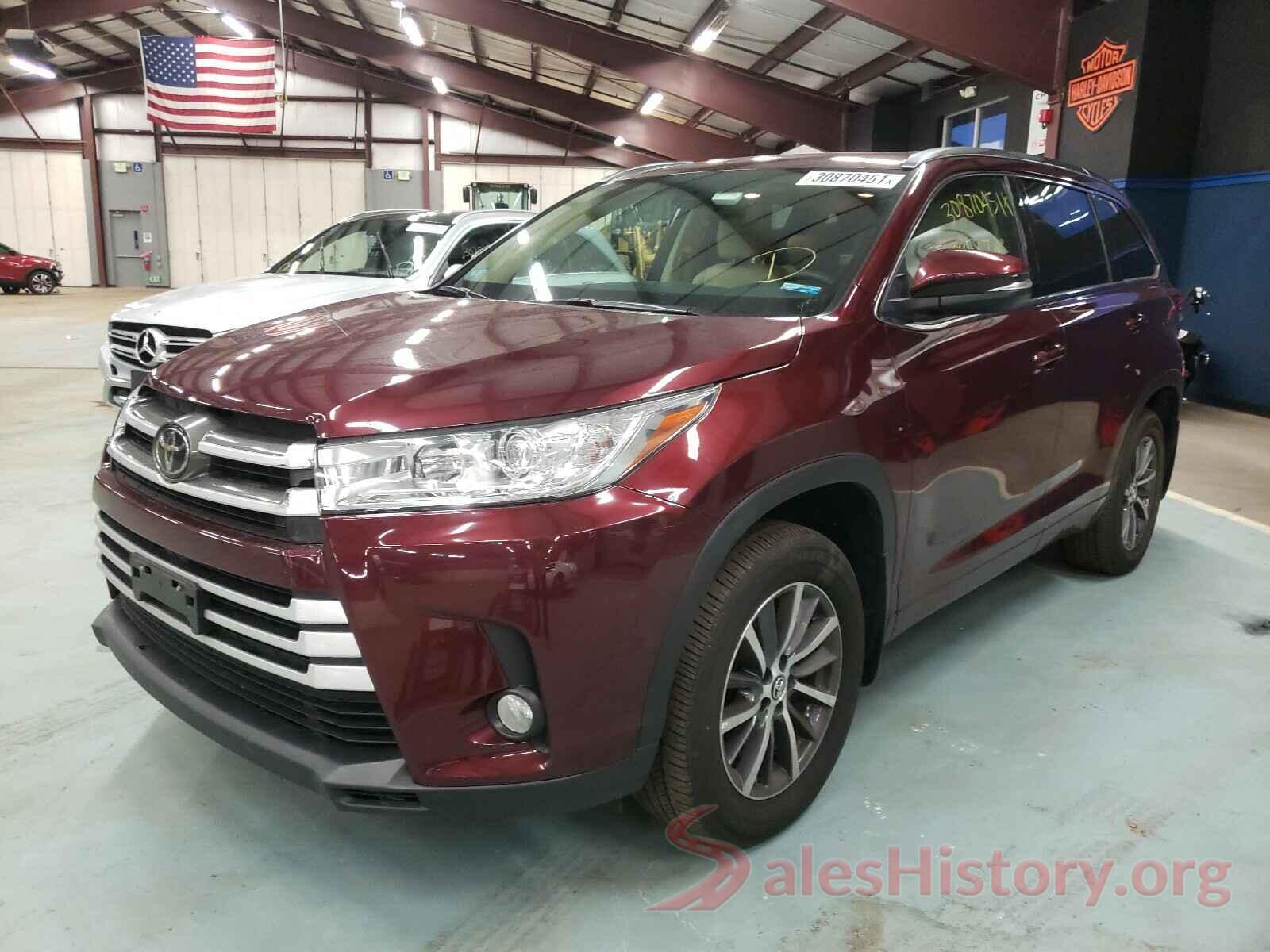 5TDJZRFHXJS889805 2018 TOYOTA HIGHLANDER