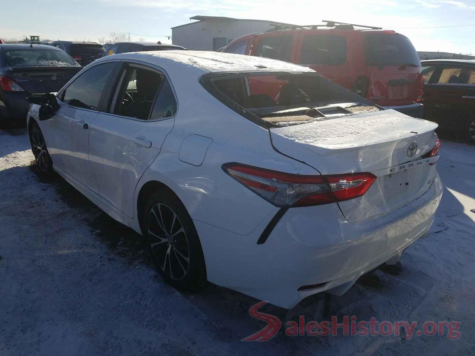 4T1B11HK8KU234041 2019 TOYOTA CAMRY